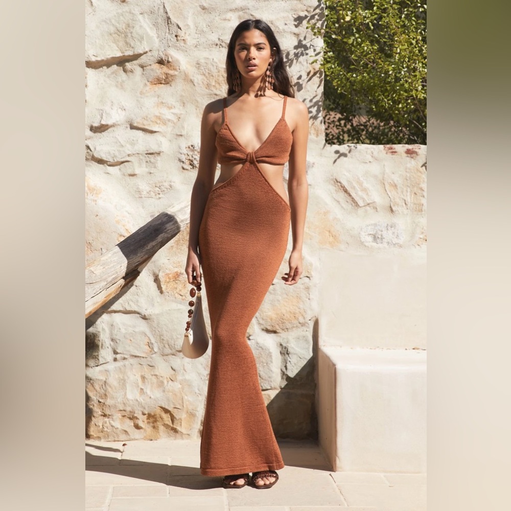 CULT GAIA • Style Blogger Fave Cut Out Maxi Dress - Picture 4 of 12